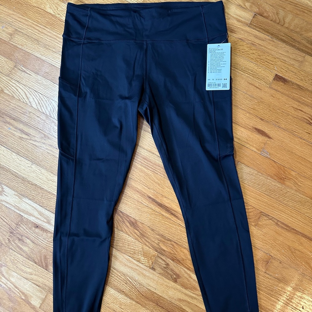 lululemon athletica Fast and free tight Black size 16 NWT